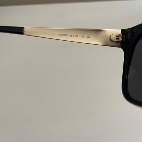 Michael Kors Sunglasses - Picture 5 of 7